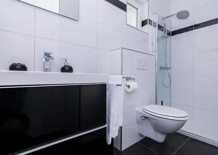 Black Apartamento *
